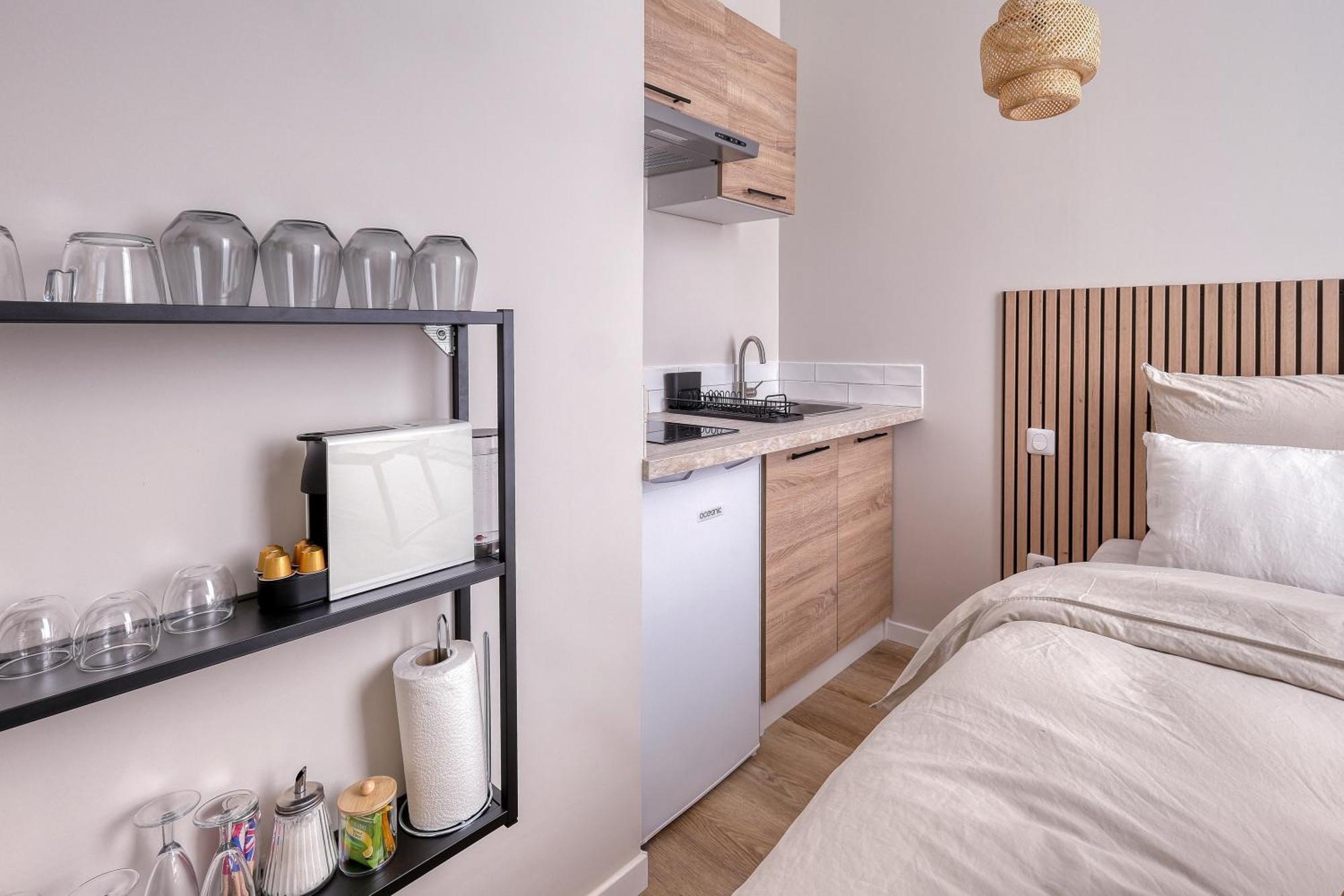 Short Time Suites Toulon Centre 3 "Le Spot" Check-In Auto المظهر الخارجي الصورة